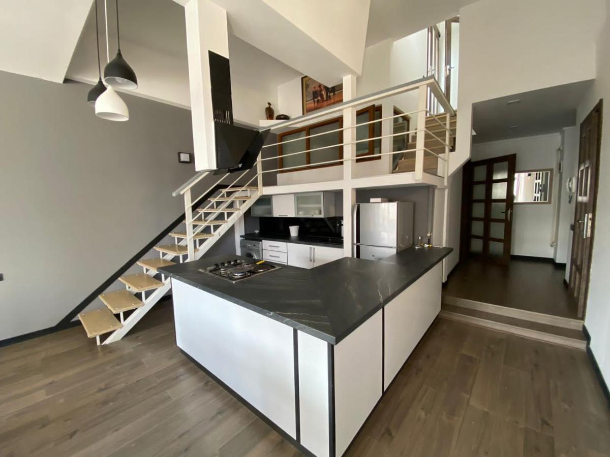 Luxe Apartment In Center เยเรวาน ภายนอก รูปภาพ