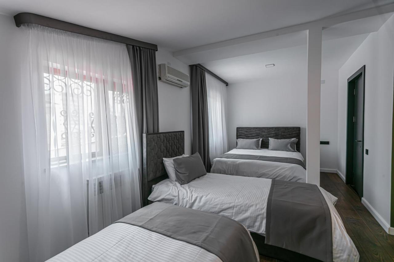 Luxe Apartment In Center เยเรวาน ภายนอก รูปภาพ