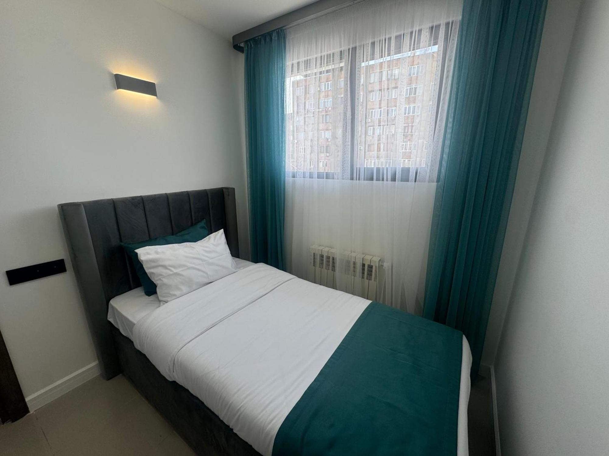 Luxe Apartment In Center เยเรวาน ภายนอก รูปภาพ